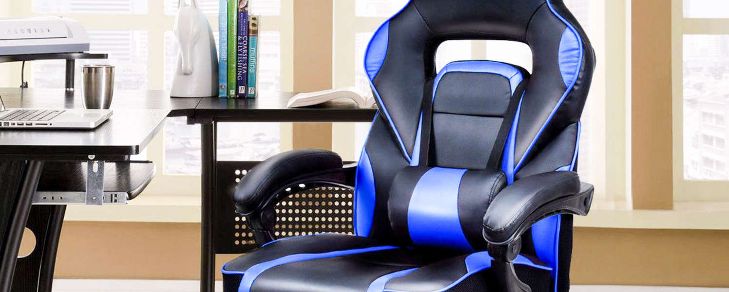 Геймерське крісло в офісі